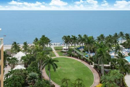 The Palms, Ocean View Studio Located At Ritz Carlton - Key Biscayne Miami Exterior photo